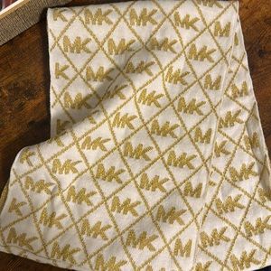 Michael Kors infinity scarf